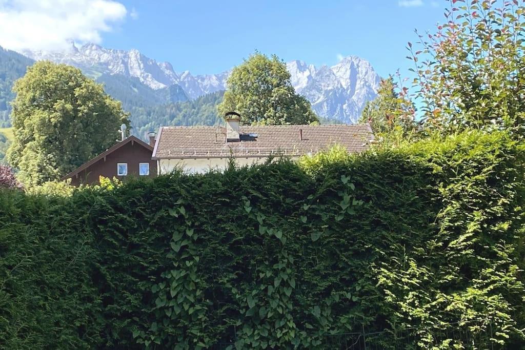 Zentral, Ruhig & Stilvoll Mit Bergpanorama+ Garten جارمش بارتنكيرشن المظهر الخارجي الصورة